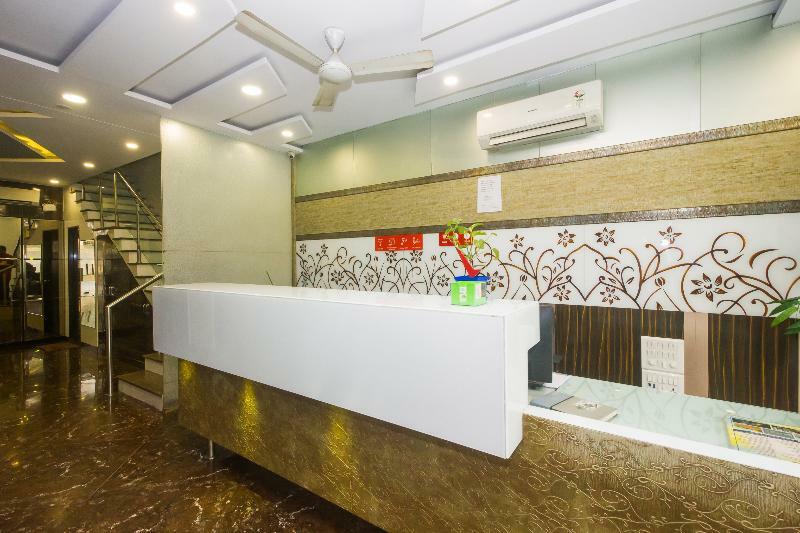 Oyo 8193 Hotel Pearl View Mumbai Exterior foto
